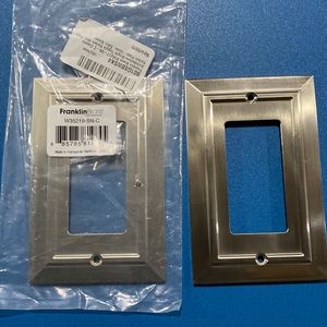 2 Franklin Brass W35219M-SN-C Single Decorator Wall rocket single switch plate